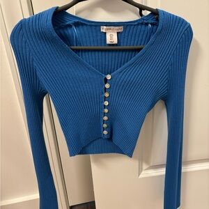 Blue cropped sweater size medium
